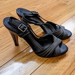 Banana Republic grey open-toe slingback heeled sandals - size 6.5